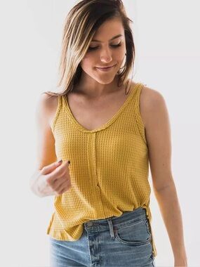Blu Pepper Waffle Knit Thermal Tank Top